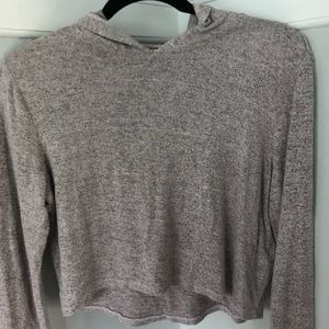 Hooded long sleeve crop top